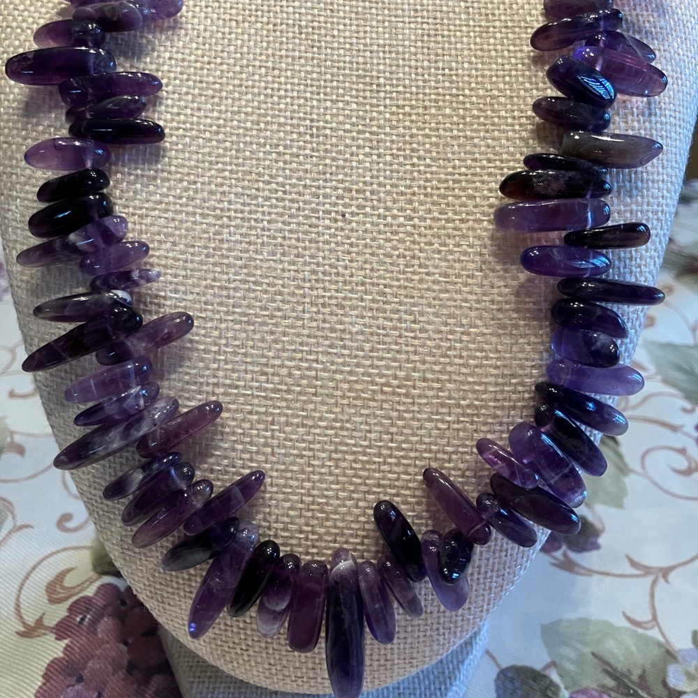 AMETHYST SMOOTH OVAL STONE NECKLACE 21 1/2” - Picture 9 of 13